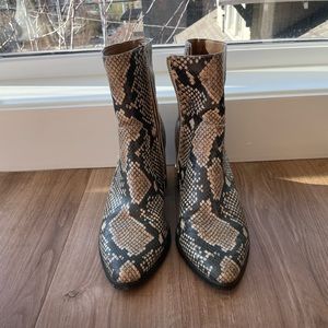 Nordstrom Treasure & Bond Snakeskin Booties